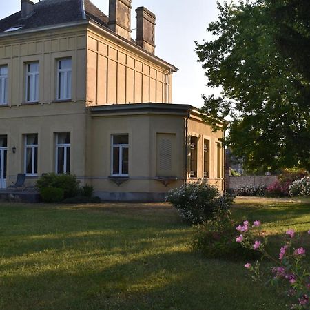 Petit Chateau A La Campagne. Beloeil Εξωτερικό φωτογραφία